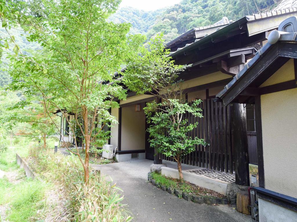 Yusenkaku Hotel Yatsushiro Exterior foto